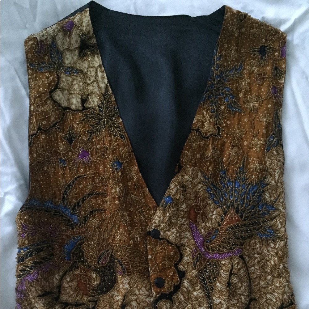 Beautiful vintage vest